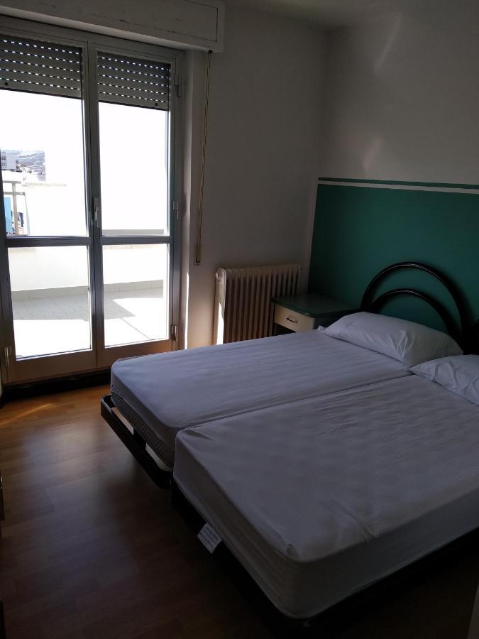 Residence Danubio San Benedetto del Tronto Esterno foto