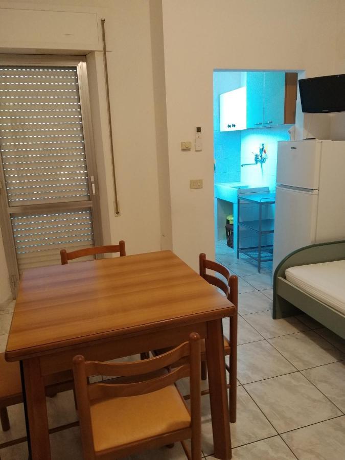 Residence Danubio San Benedetto del Tronto Esterno foto