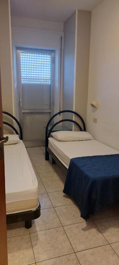 Residence Danubio San Benedetto del Tronto Esterno foto