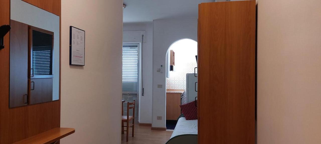 Residence Danubio San Benedetto del Tronto Esterno foto