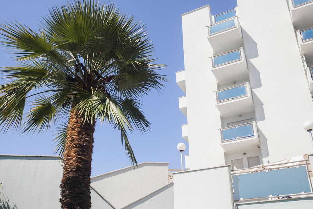 Residence Danubio San Benedetto del Tronto Esterno foto