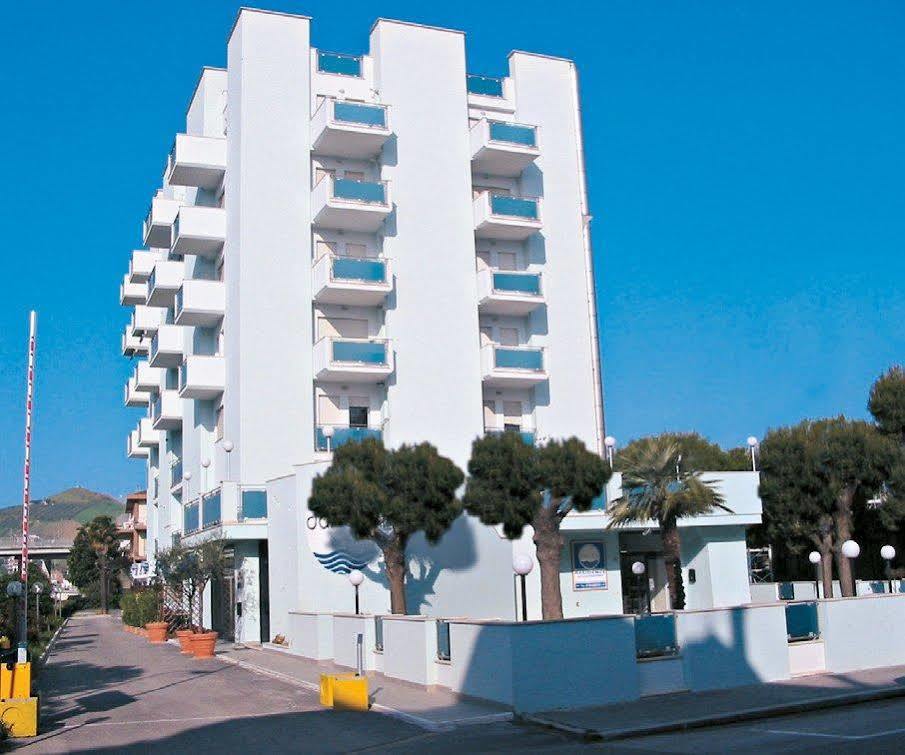 Residence Danubio San Benedetto del Tronto Esterno foto